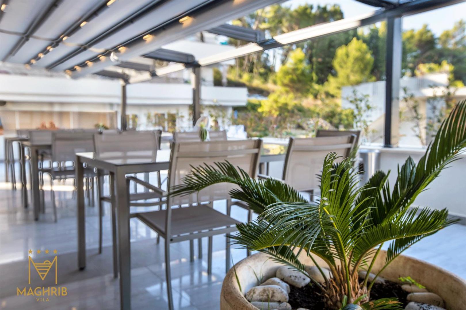 Maghrib Hotel Ulcinj Exterior photo