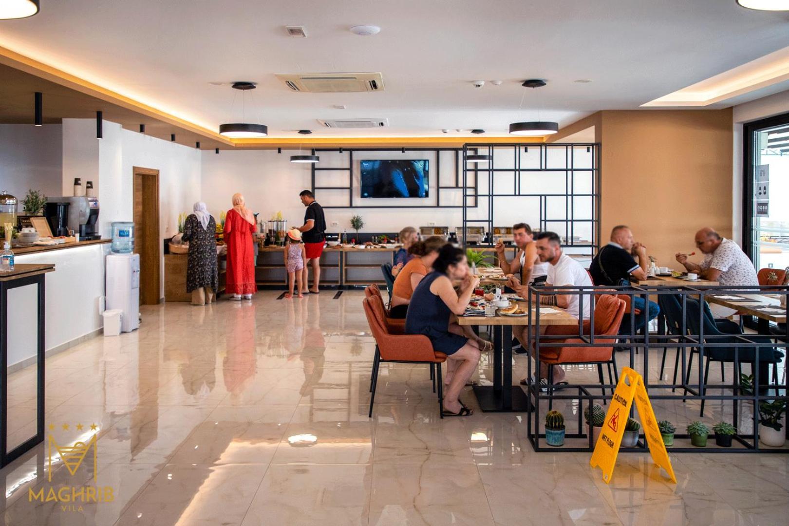 Maghrib Hotel Ulcinj Exterior photo
