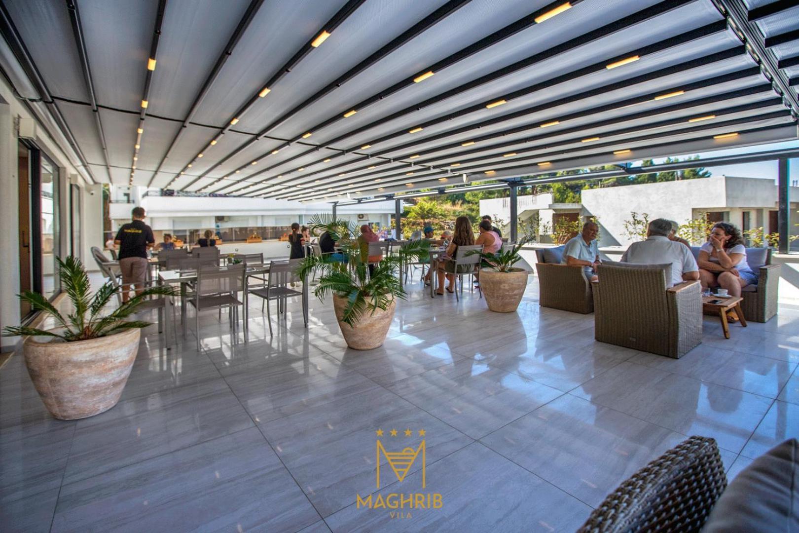 Maghrib Hotel Ulcinj Exterior photo